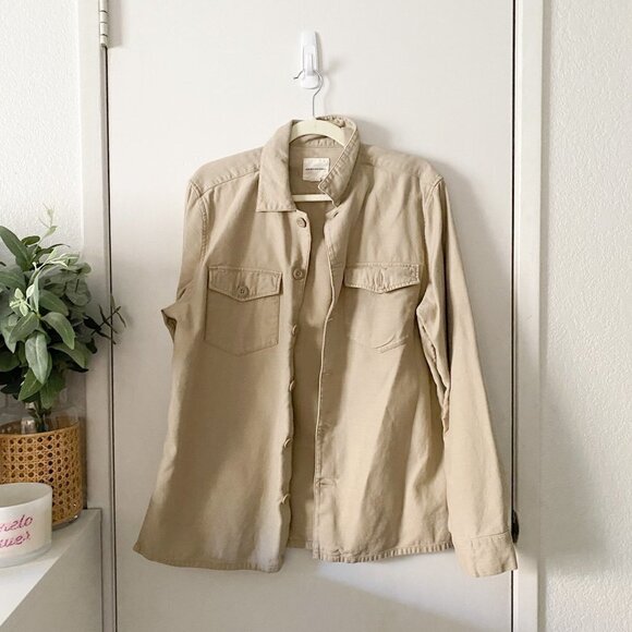 🦋 MEN'S AMERICAN EAGLE Tan Brown Button Up Shirt Medium Casual Beige Comfy - Picture 1 of 5